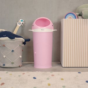 Poubelle à couches baleine rose pâle