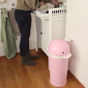 Poubelle à couches baleine rose pâle
