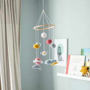 Mobile pour enfant espace