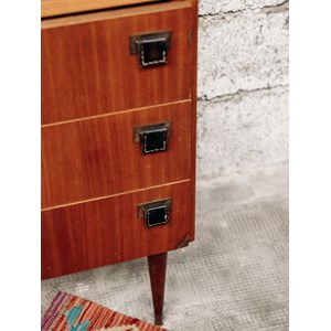 Olga, la commode en bois n°50