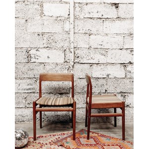 Paire de chaises scandinave n°56