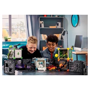 Arène battlecave : lave vs ténèbres