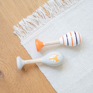 Hochets en bois renard et rayures