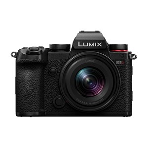 Panasonic lumix s5d + objectif 18-40mm