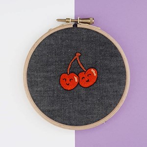 Kit broderie - cerises kawaii