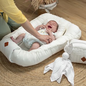 Cocon nid réducteur de lit gaze coton