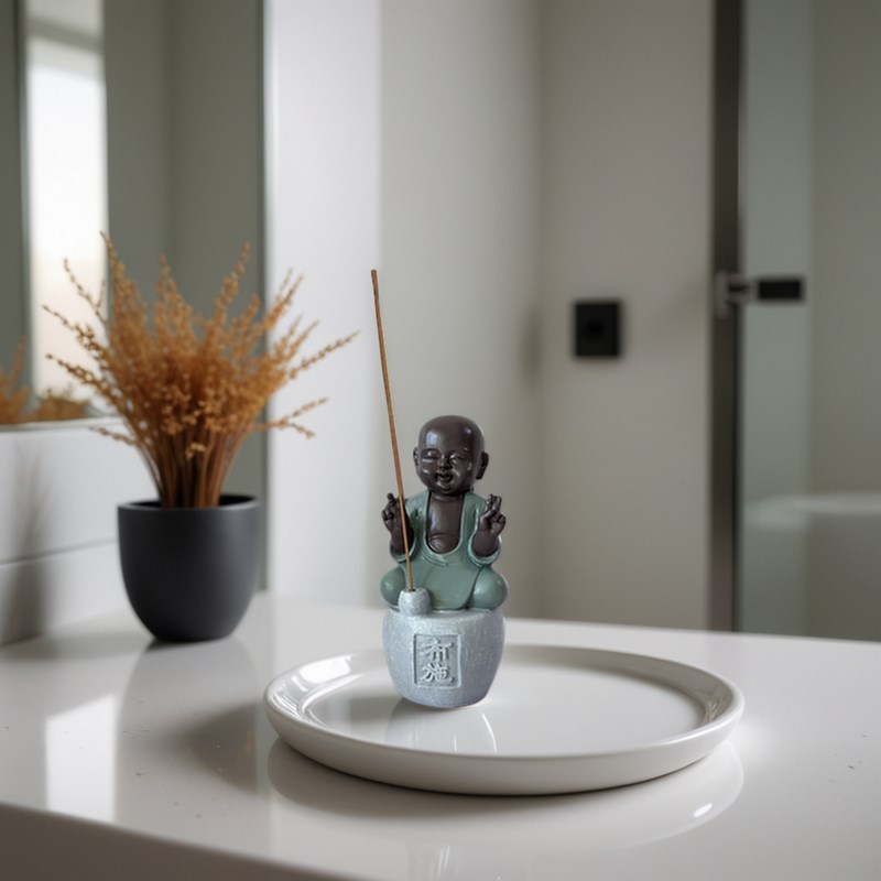 Statue bouddha porte encens dana