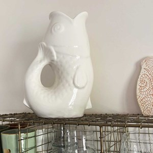 Pichet ou vase poisson blanc cassé