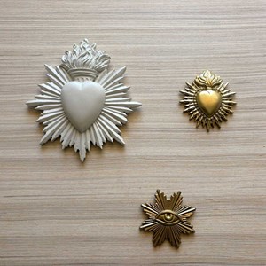 Déco murale coeur amour ex-voto doré