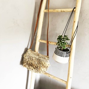 Sac en raphia naturel fait à bali