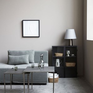 Lampe à poser bakora en métal et abat jour jute gris house doctor