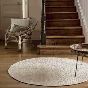 Tapis crochet coloris ivoire forme
