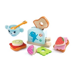 Petit déjeuner du chaton