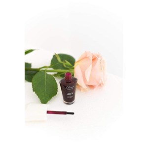 Vernis #1 mystérieuse - rouge sombre