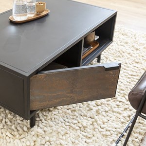 Table basse en métal noir claudine