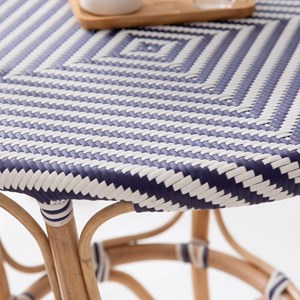 Table de bistrot en rotin elynne