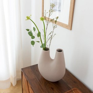Vase beige 2 tiges en aluminium