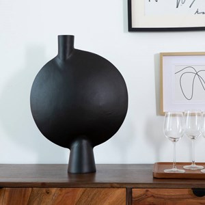Petit vase noir