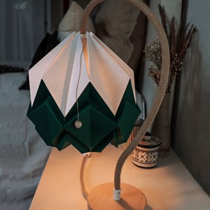 Lampe de table kikyo avec pied flexible et abat-jour en papier