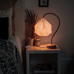 Lampe de table kikyo avec pied flexible et abat-jour en papier
