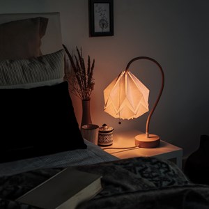 Lampe de table kikyo avec pied flexible et abat-jour en papier