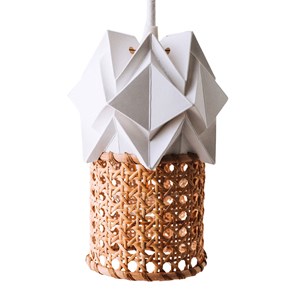 Petite suspension ori en origami et cannage