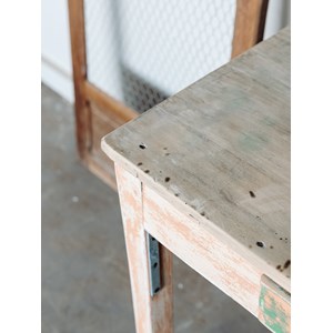 Romy, la table en bois n°148