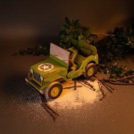 Maquette véhicule du débarquement géant