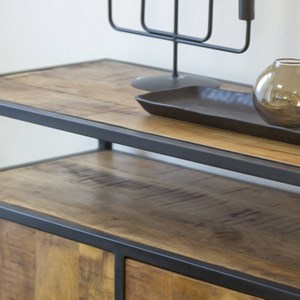 Petit buffet en métal et bois massif