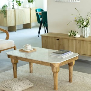 Table basse en marbre et en bois