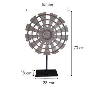 Sculpture façon roue en bois et métal