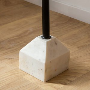 Sellette en marbre cassiopée