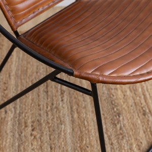 Fauteuil en cuir marron