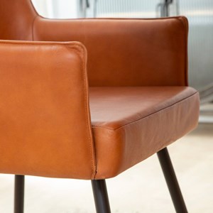 Fauteuil en cuir marron hipolyte