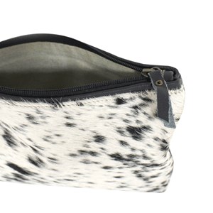 Pochette en cuir et peau de vache