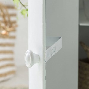 Table de chevet bidon en métal blanc