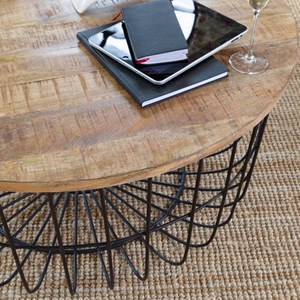 Table basse en bois de manguier et métal