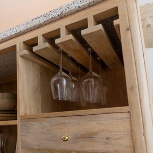 Meuble bar en angle bois et terrazzo