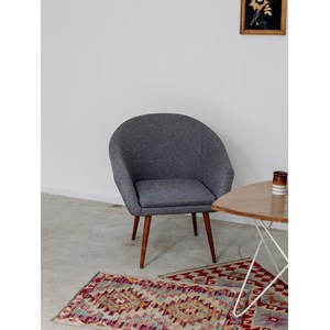 Jakob, le fauteuil en bois n°92