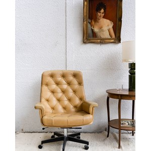 Jakob, le fauteuil en cuir n°85