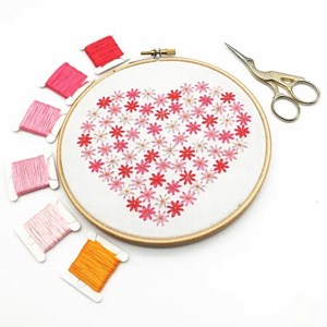 Kit de broderie avec cœur avec  cer