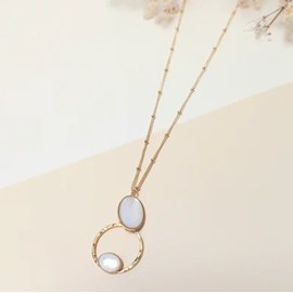 Collier sila nacre blanche