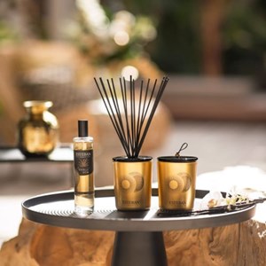 Bouquet parfumé initial rouge cassis