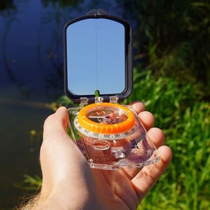 Boussole sol sighting compass with mirr