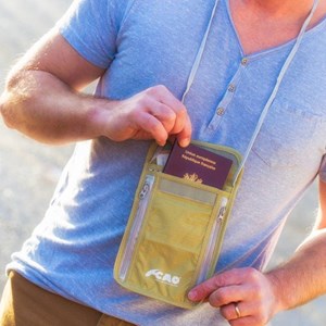 Pochette de sécurité cao tour de cou