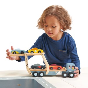 Camion transporteur de voitures