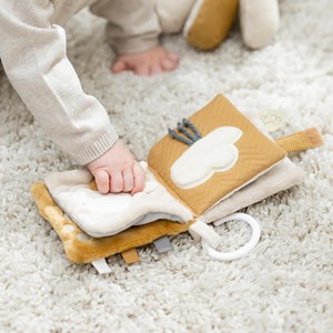 Livre d'éveil charlie le chien