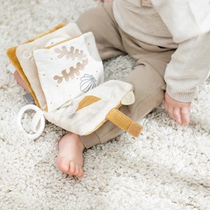 Livre d'éveil charlie le chien