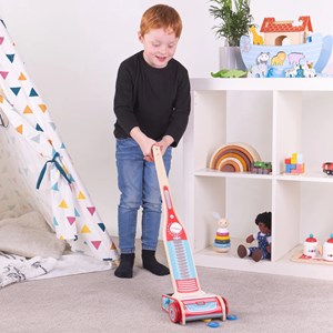 Aspirateur en bois pour enfant