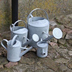 Arrosoir en zinc patiné 1,5 l